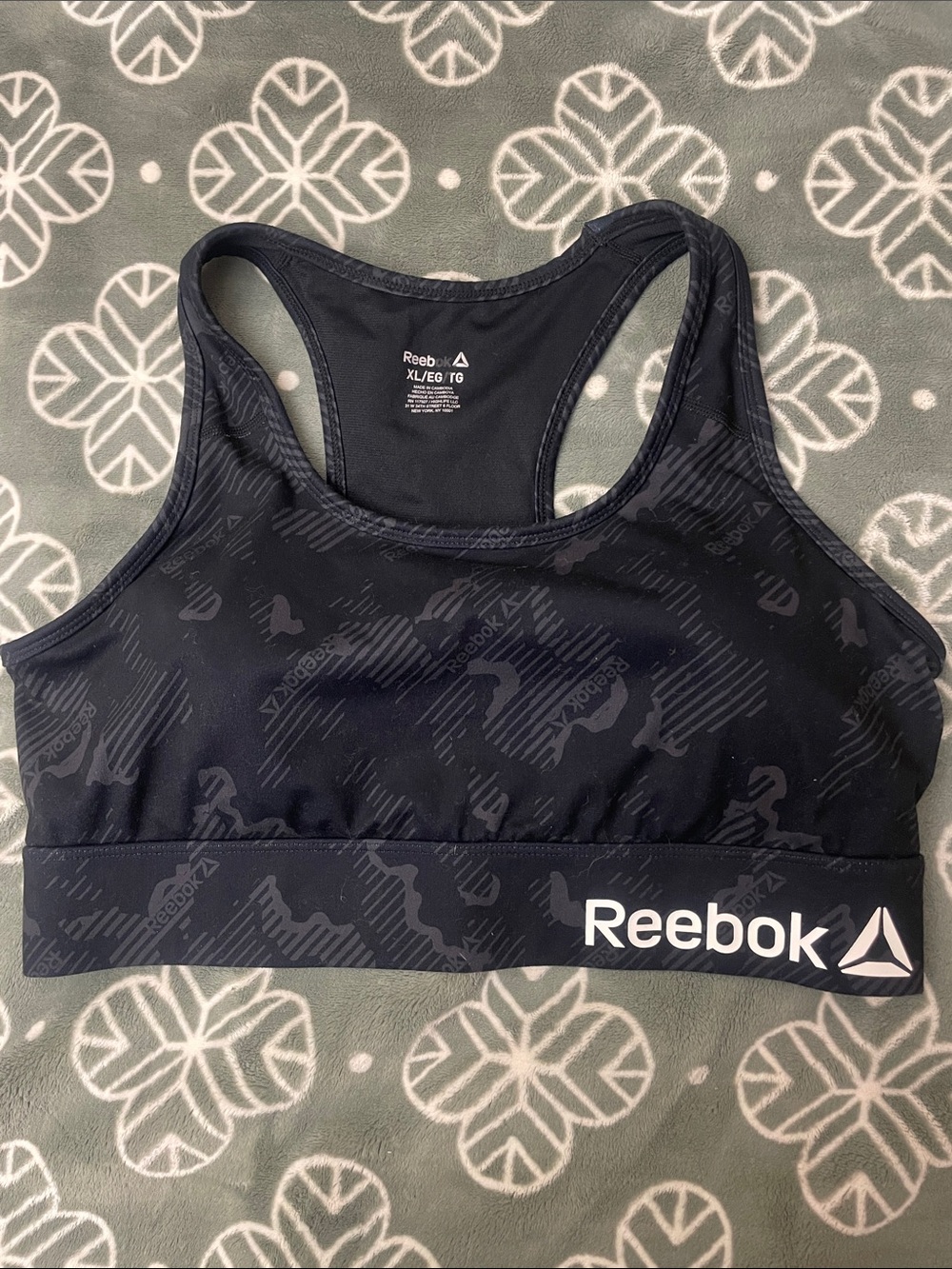 Reebok Black Patterned Racerback Sports Bra Size XL never worn only washed once